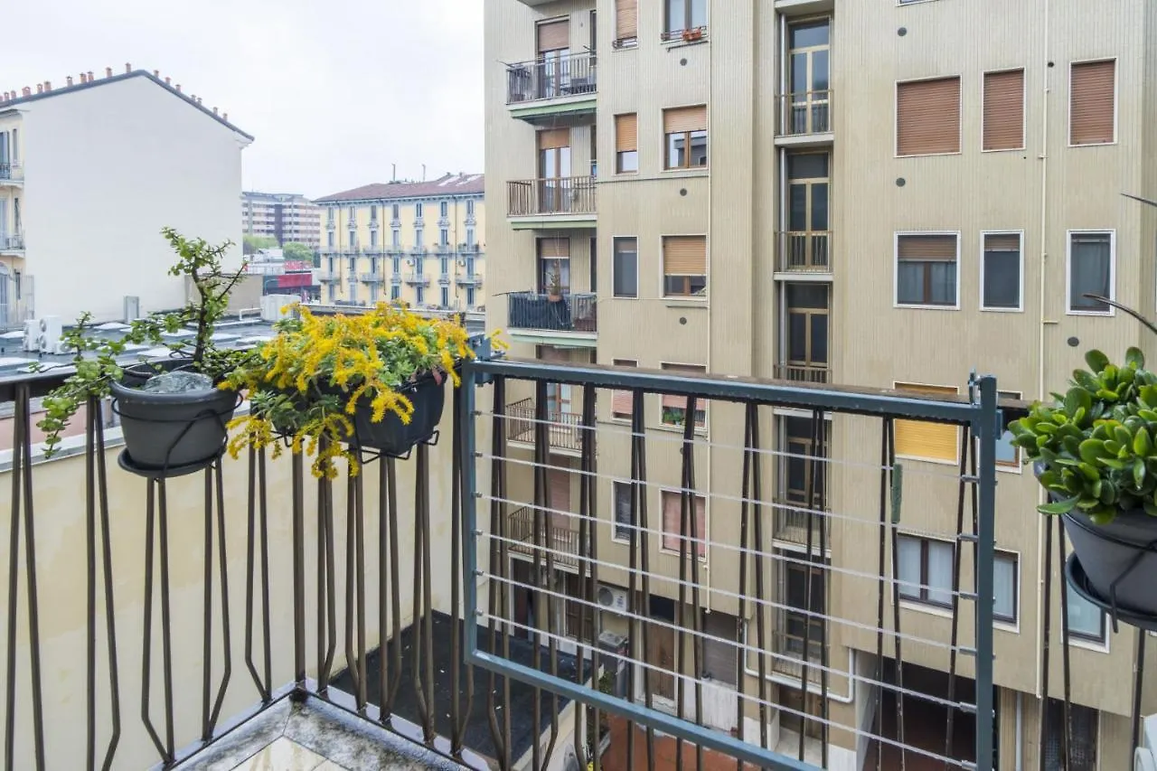 Easylife - Elegante E Chic Dimora Con Balcone Apartment Milan Italy