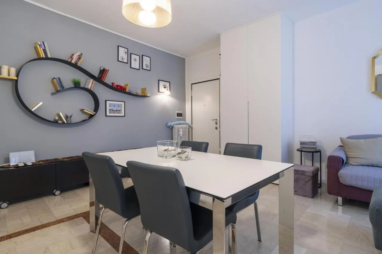 Easylife - Elegante E Chic Dimora Con Balcone Apartment Milan